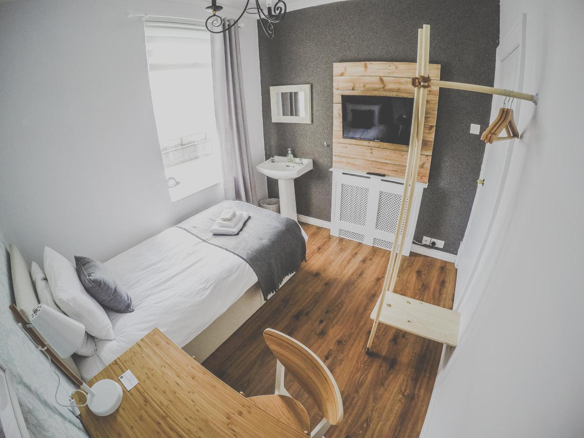 Antique House B&B Портръш Екстериор снимка